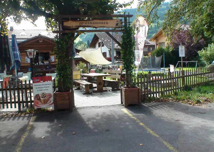 Restaurant Simplon מלון *